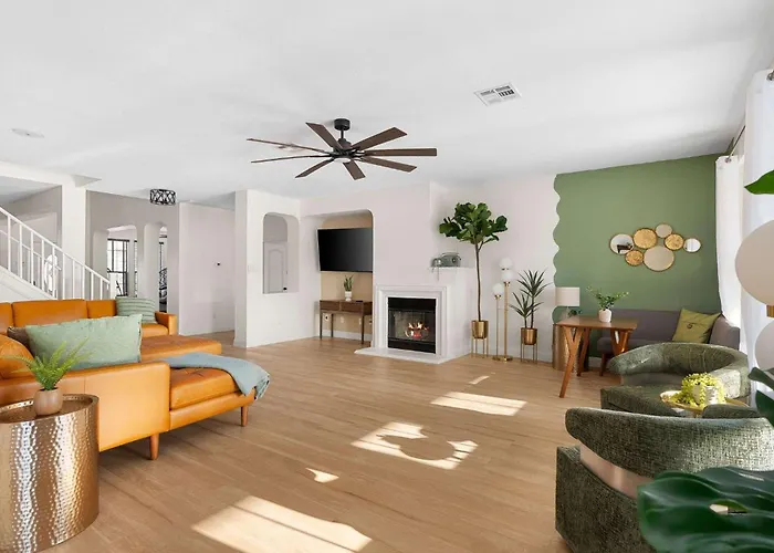 Sleeps 40 Two Two Pools 2x The Fun * Round Rock