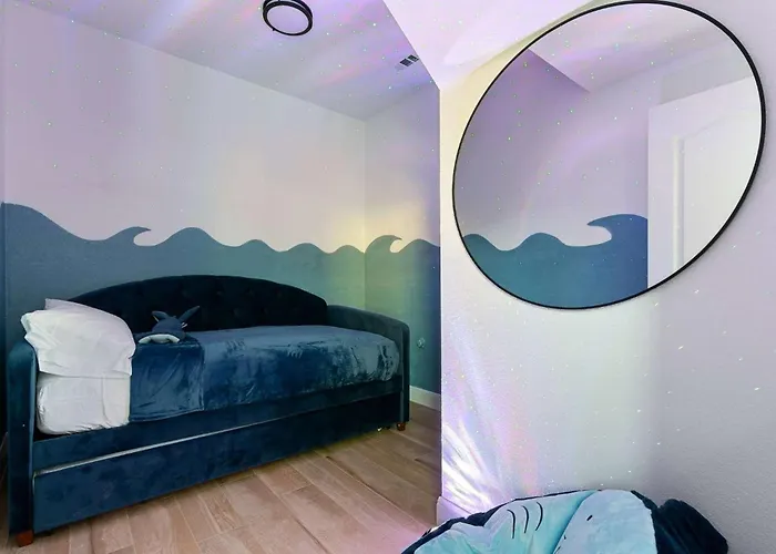 Sleeps 40 Two Two Pools 2x The Fun Holiday home *