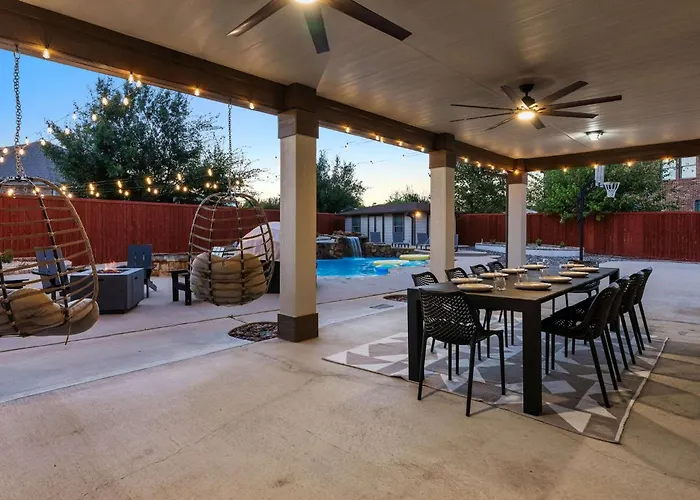 Sleeps 40 Two Two Pools 2x The Fun